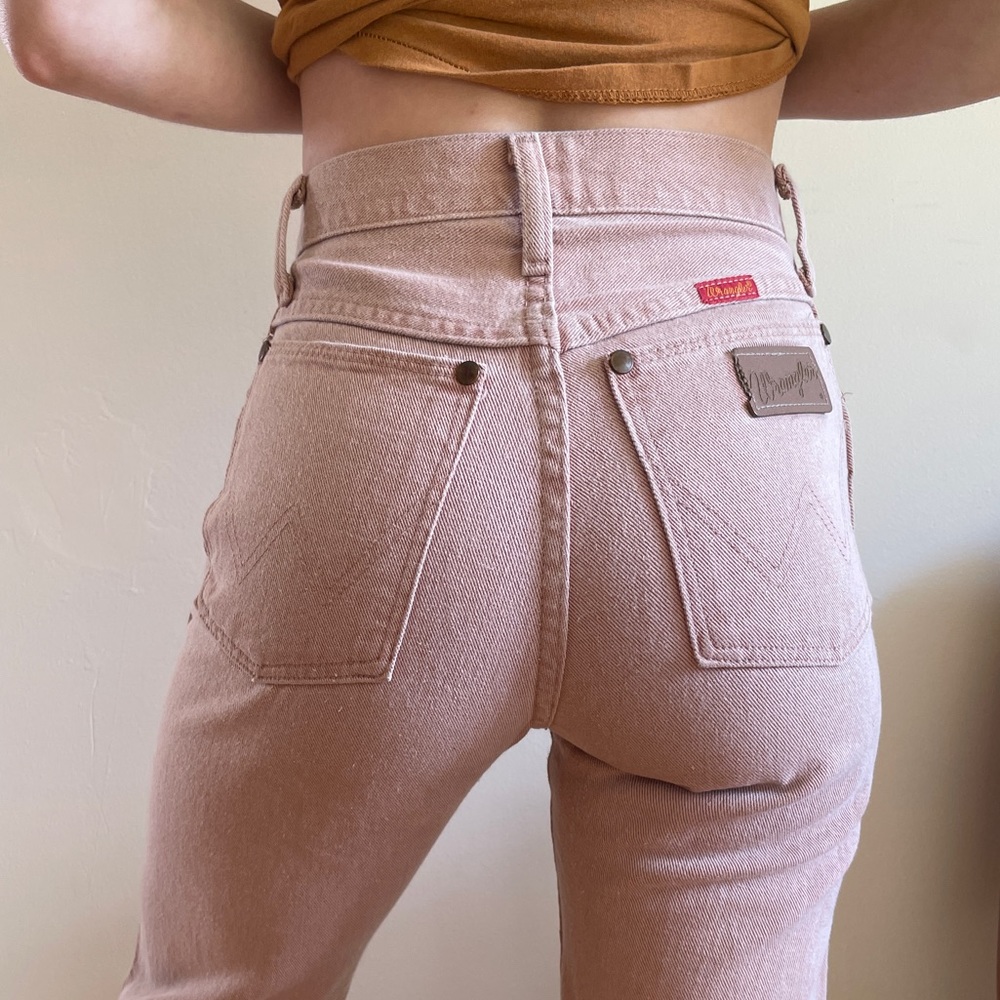 Vintage PINK High Rise Wranglers 💕